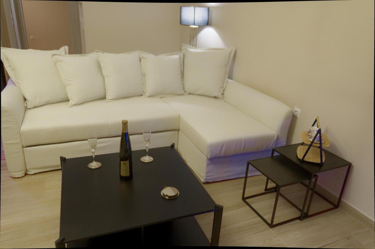 Niriides Apartments Порто-Хелі Екстер'єр фото