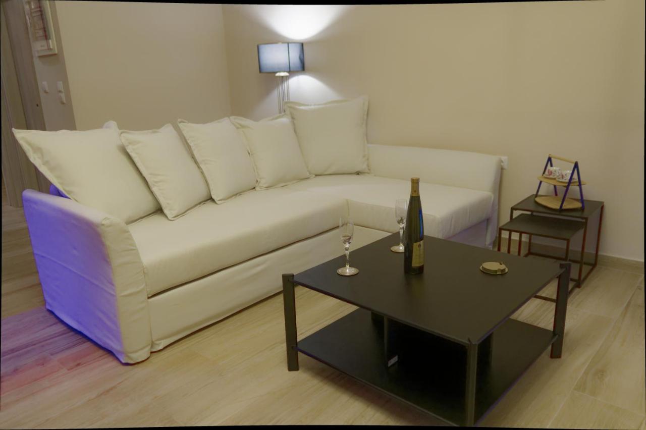 Niriides Apartments Порто-Хелі Екстер'єр фото