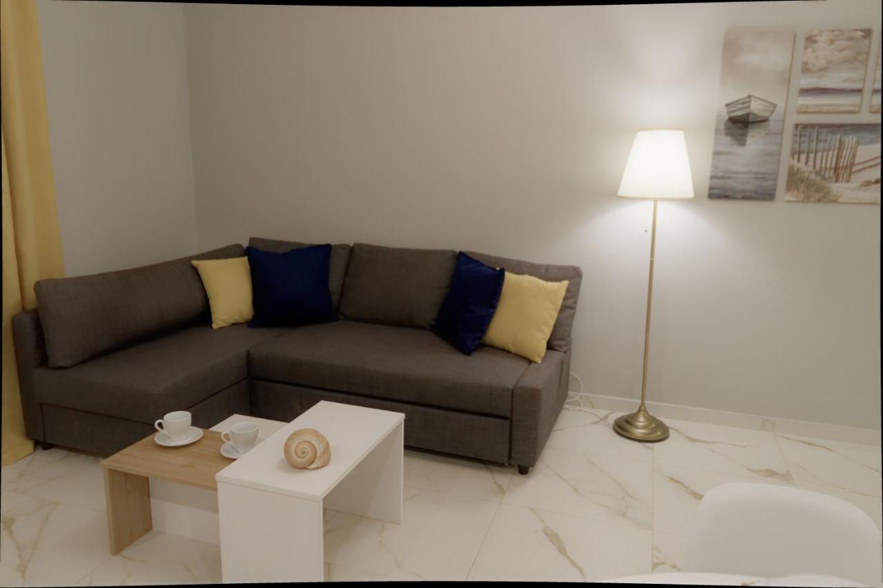 Niriides Apartments Порто-Хелі Екстер'єр фото