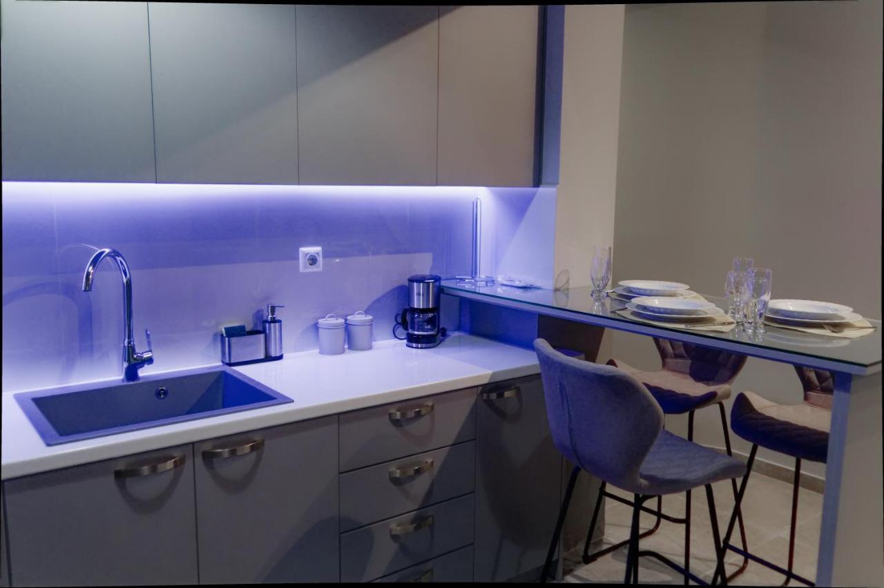 Niriides Apartments Порто-Хелі Екстер'єр фото