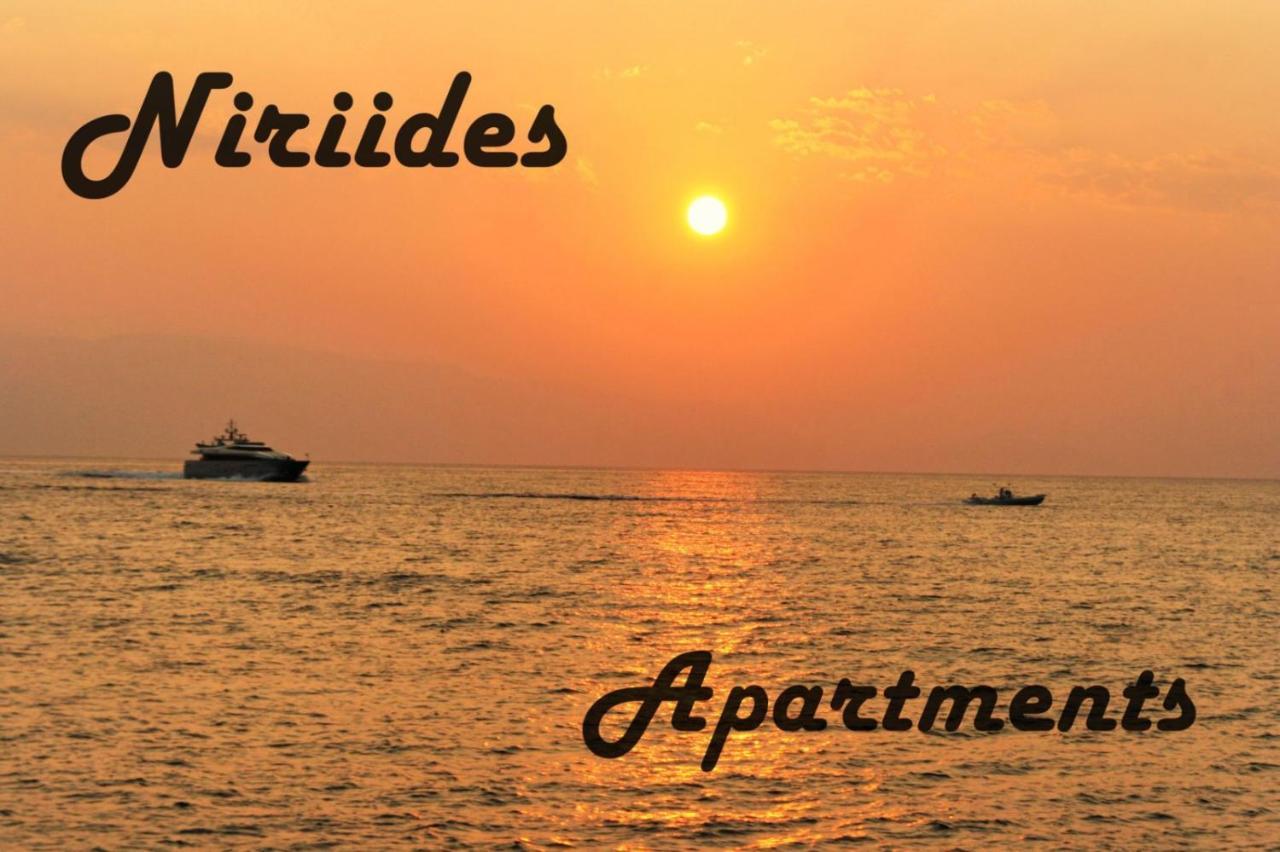 Niriides Apartments Порто-Хелі Екстер'єр фото